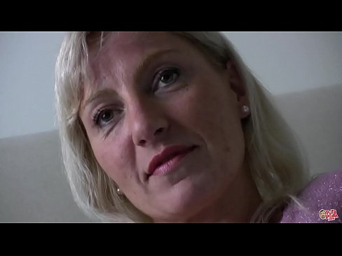❤️ A 'mhàthair a tha sinn uile fucked ... Lady, giùlan fhèin! Pornagraf càileachd aig gd.psi-mass.ru ❌